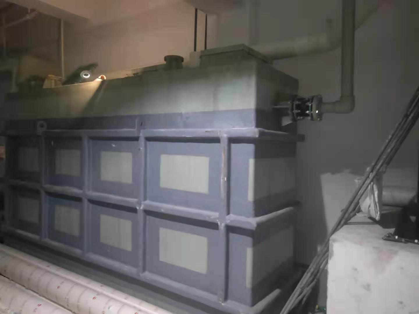 全自動地下室玻璃鋼污水粉碎提升箱